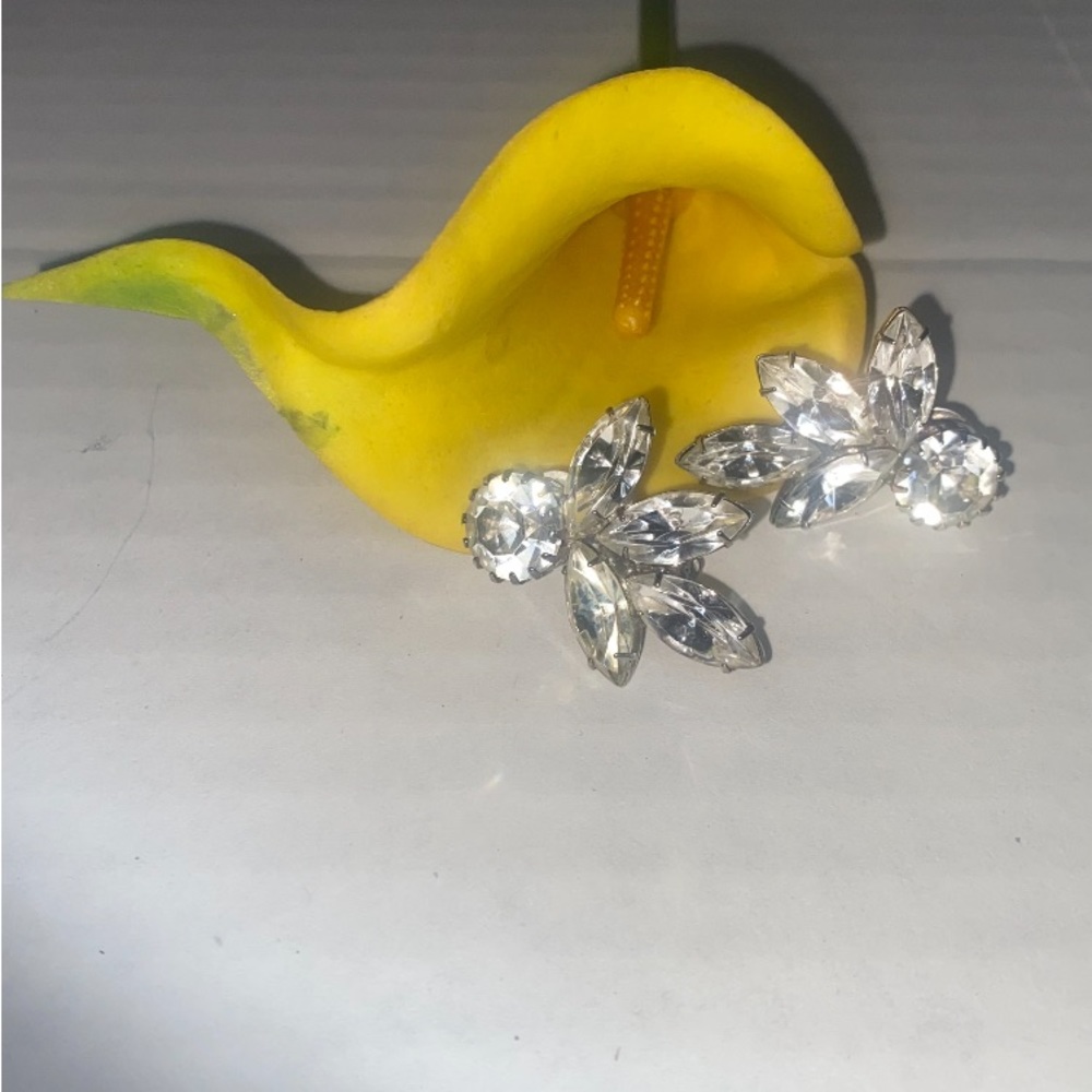 Faux Diamond Clip-On Earring